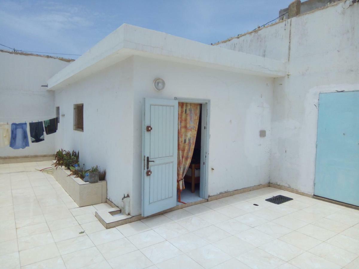 Appartamento Chez Max Et Khady Dakar Esterno foto