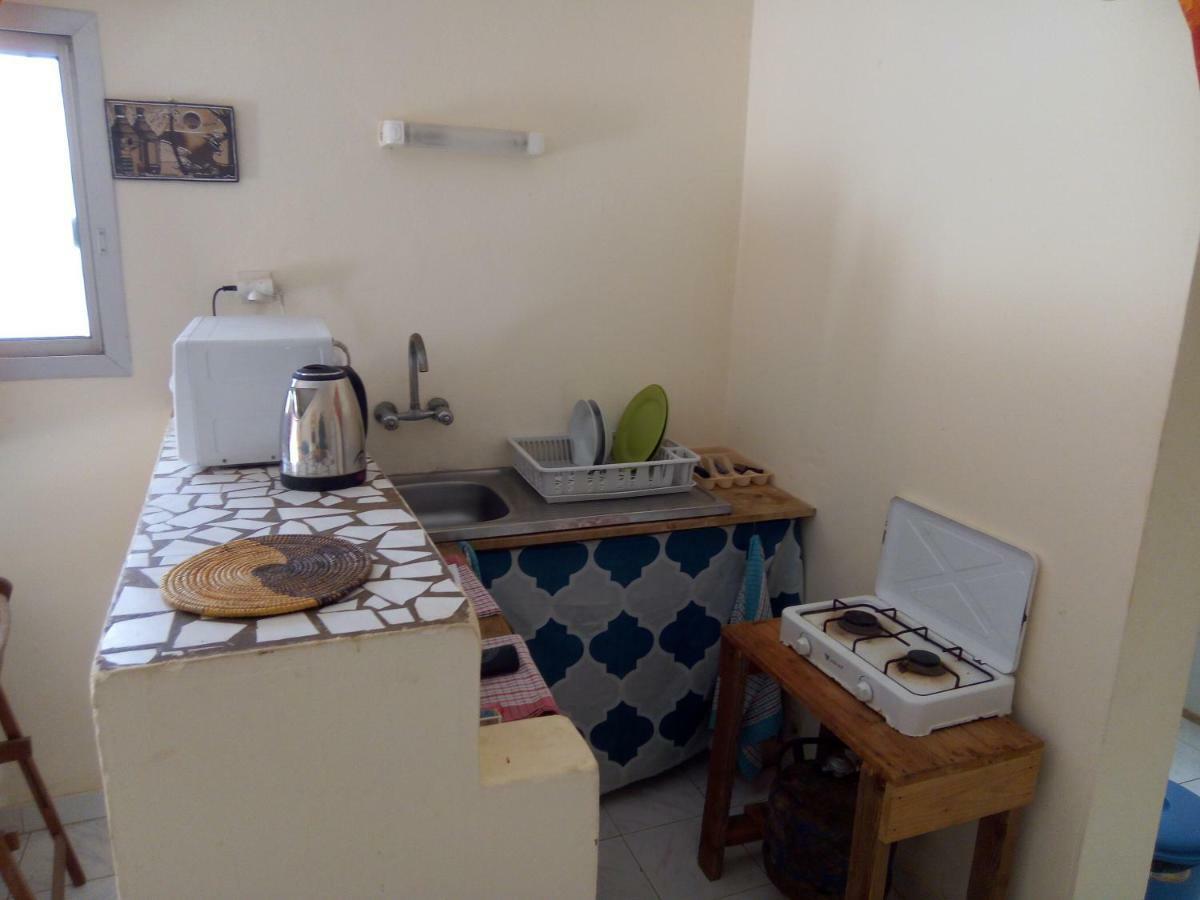 Appartamento Chez Max Et Khady Dakar Esterno foto